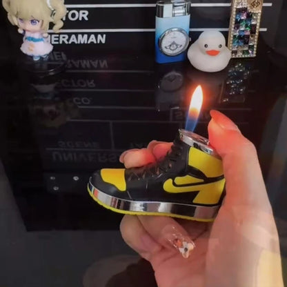 Schuhförmiges Schlüsselanhänger-Feuerzeug – Tragbares Butan Mini-Feuerzeug