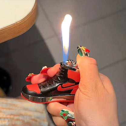 Schuhförmiges Schlüsselanhänger-Feuerzeug – Tragbares Butan Mini-Feuerzeug