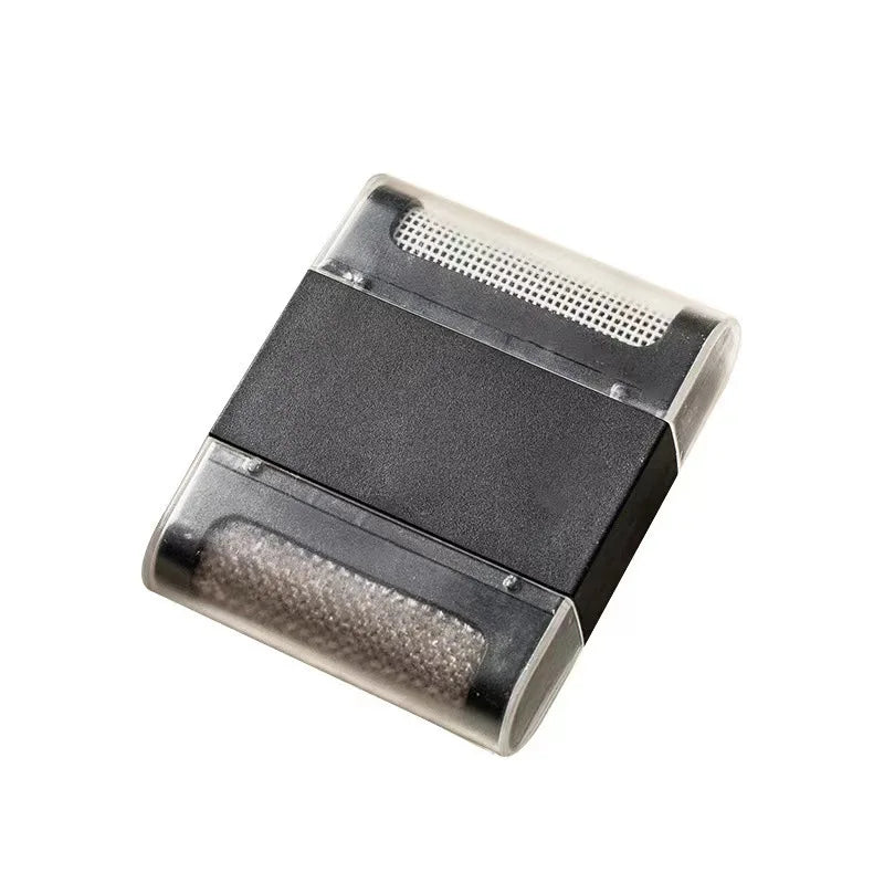 Tragbarer Mini-Fusselentferner – Doppelkopf-Design für müheloses Reinigen von Kleidung, Mänteln und Teppichen